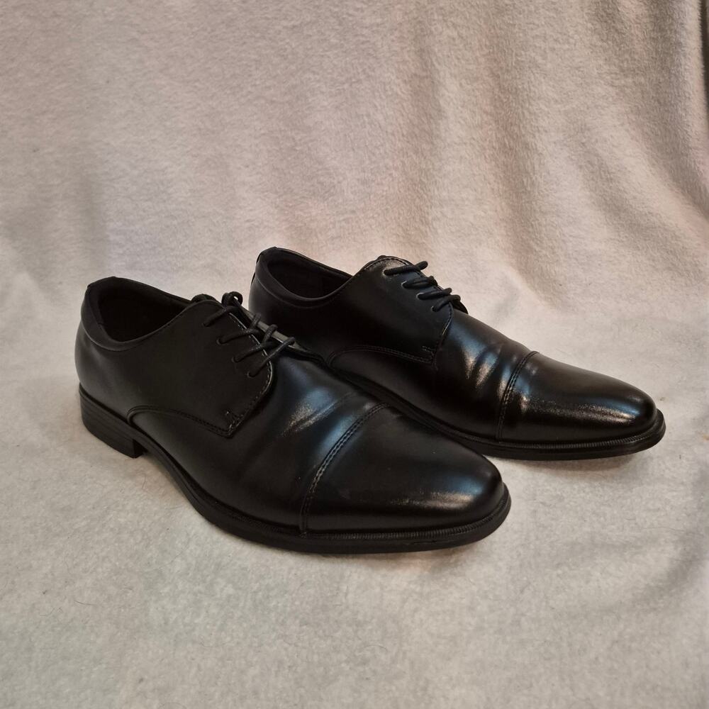 Van Heusen Turk Men's Cap Toe Oxford Dress Shoes Black Size 10.5 M Memory Foam